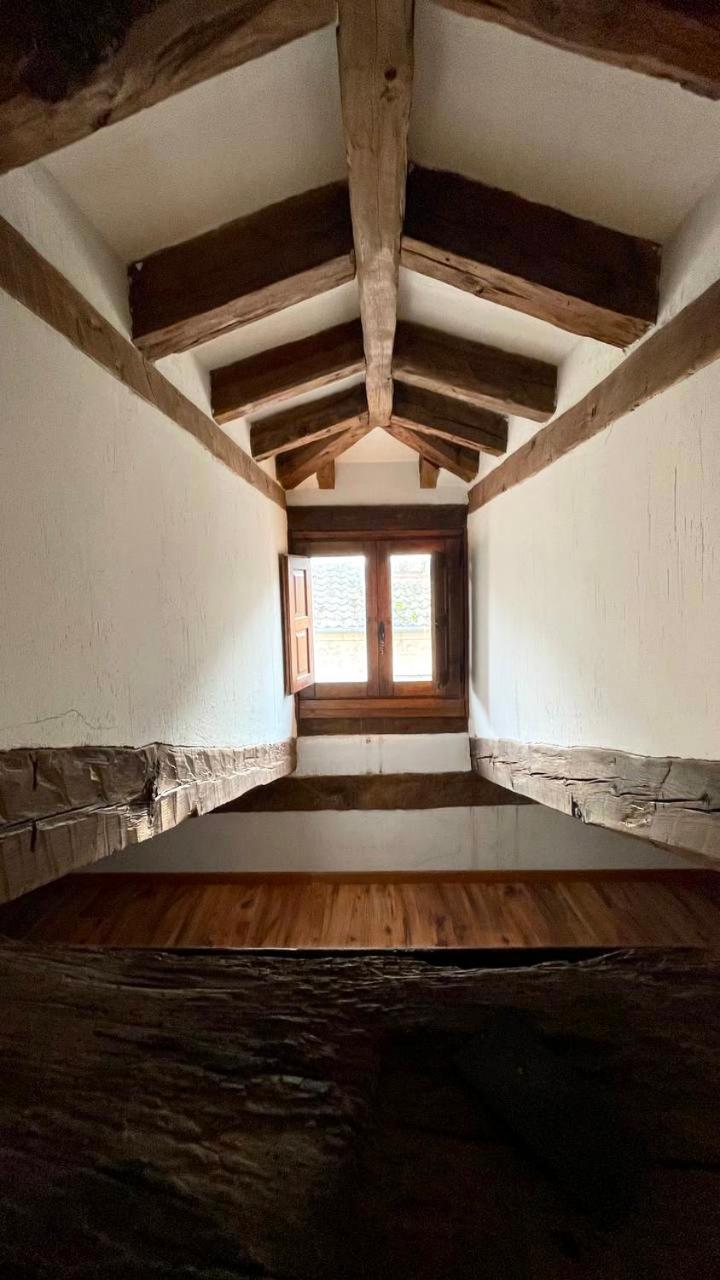 Tongueras Apartment